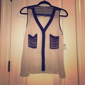 Charlotte Russe button down tank